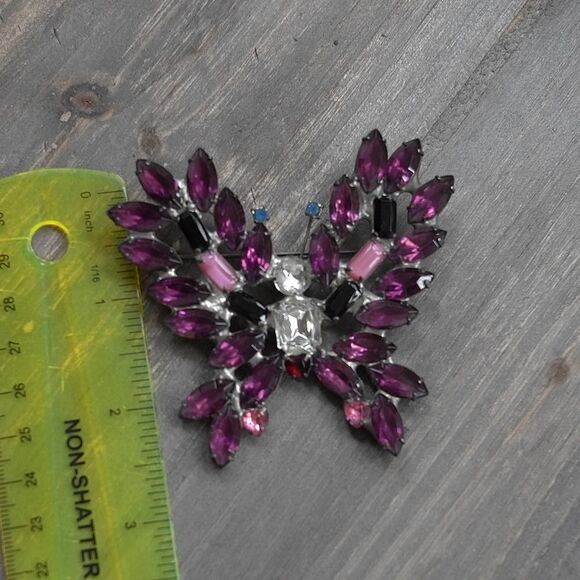 Vintage KJL Kenneth Jay Lane Butterfly Brooch Extra Large Purple Pink Crystals - Picture 6 of 7